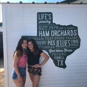 Meet your Posher, Riley